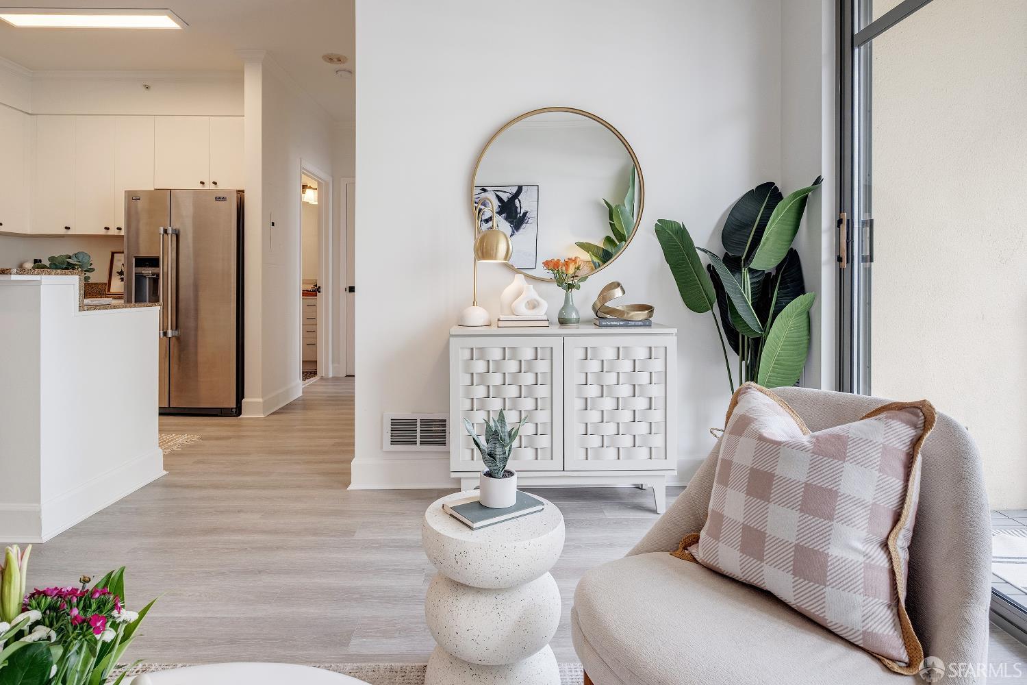 246 2nd Street # 1004