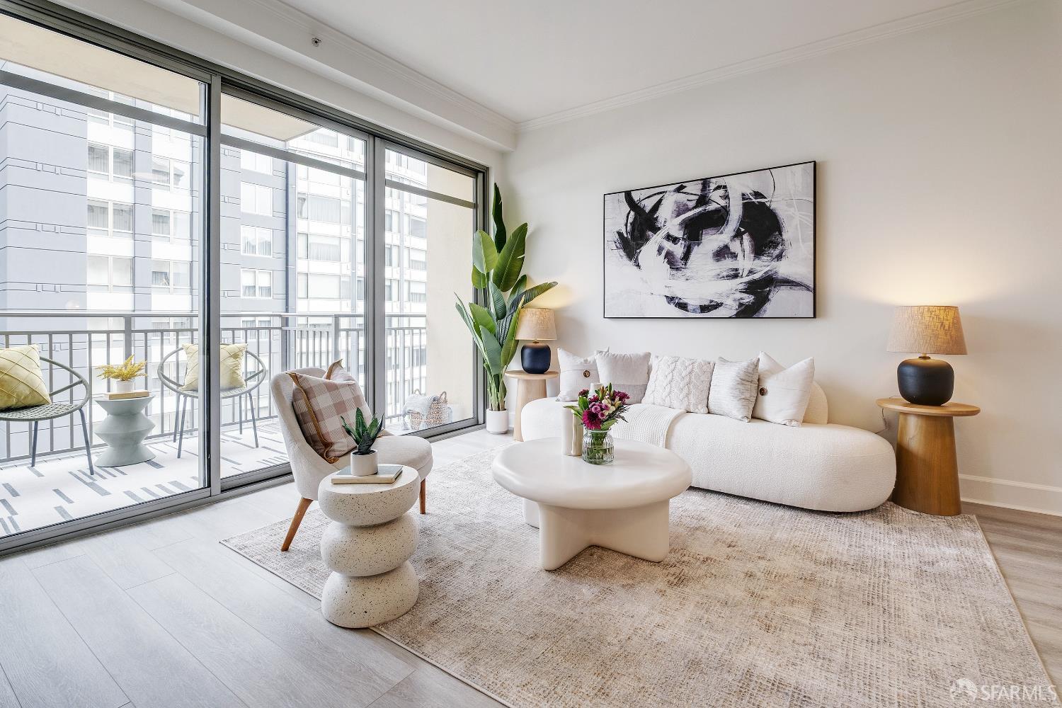 246 2nd Street # 1004