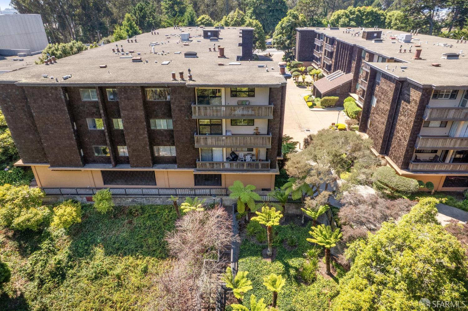 2790 19th Avenue # 25