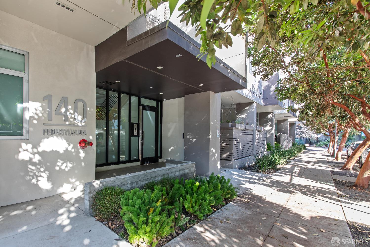 140 Pennsylvania Avenue # 204