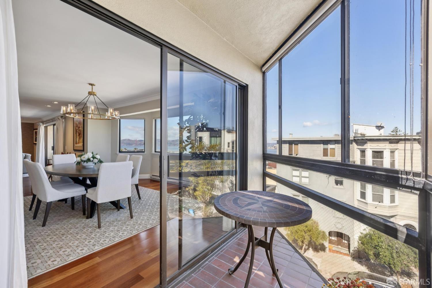 373 Lombard Street # 501