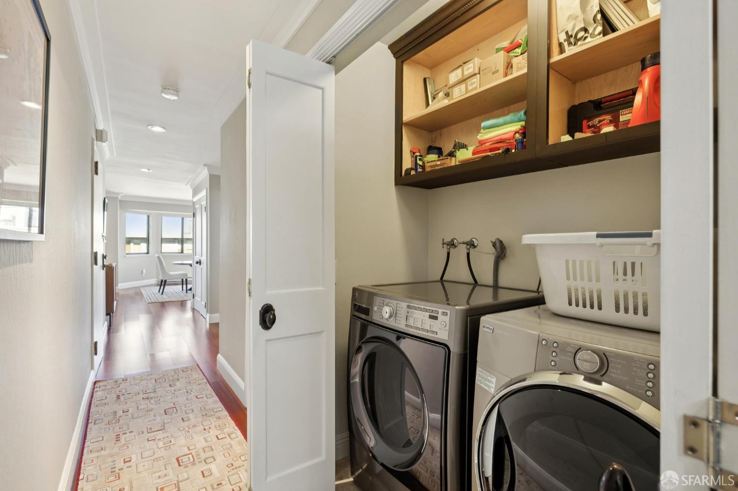 373 Lombard Street # 501