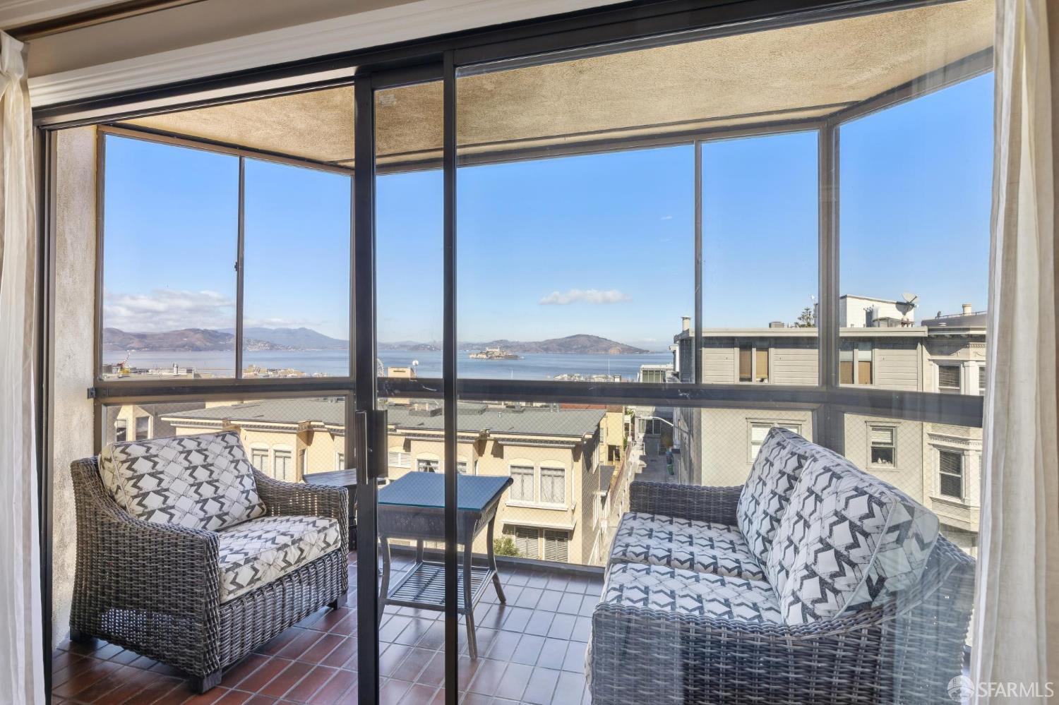 373 Lombard Street # 501