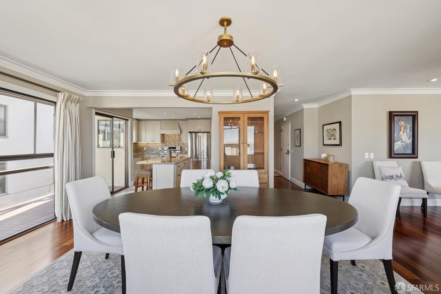 373 Lombard Street # 501