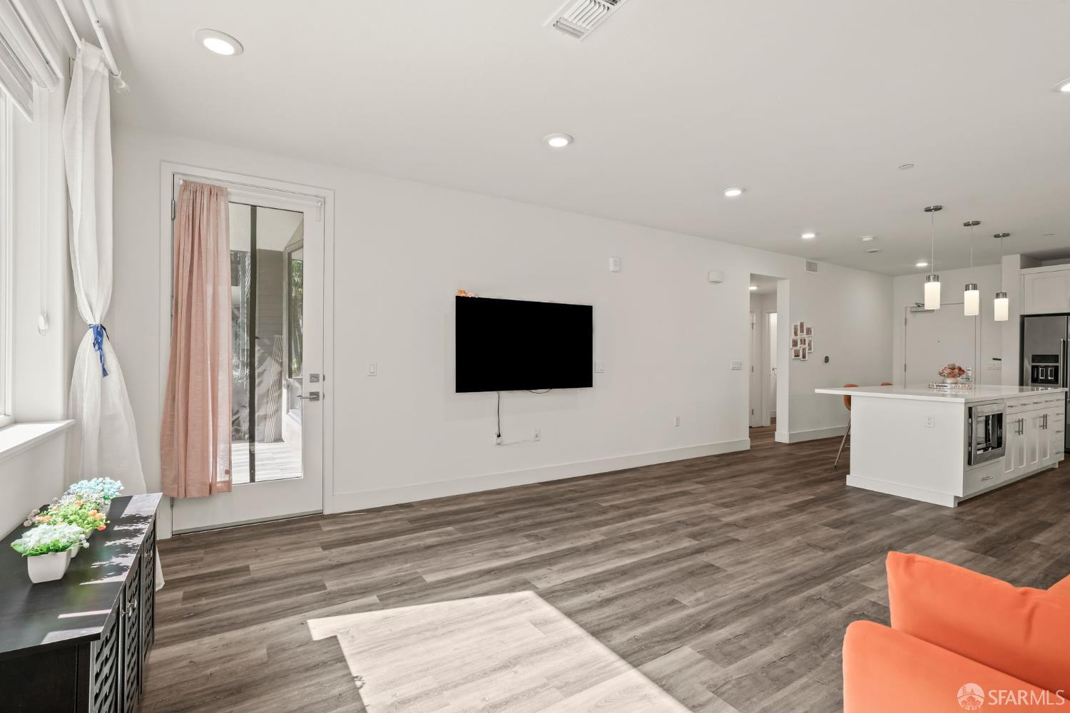 3578 Rambla Place # 316