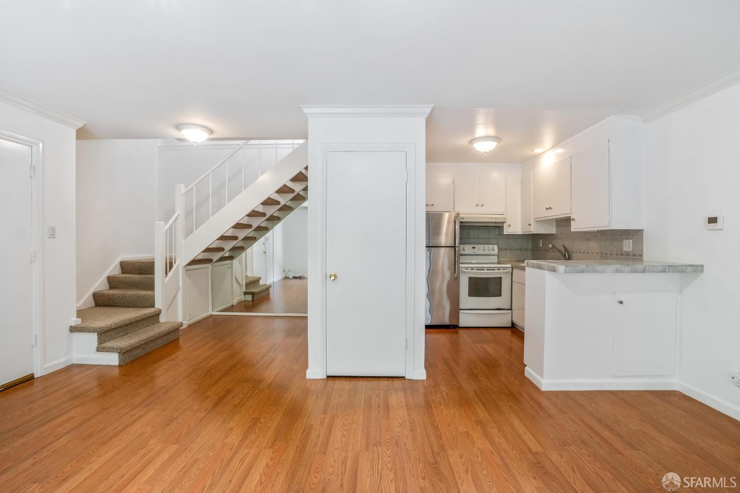 1817 California Street # 2B