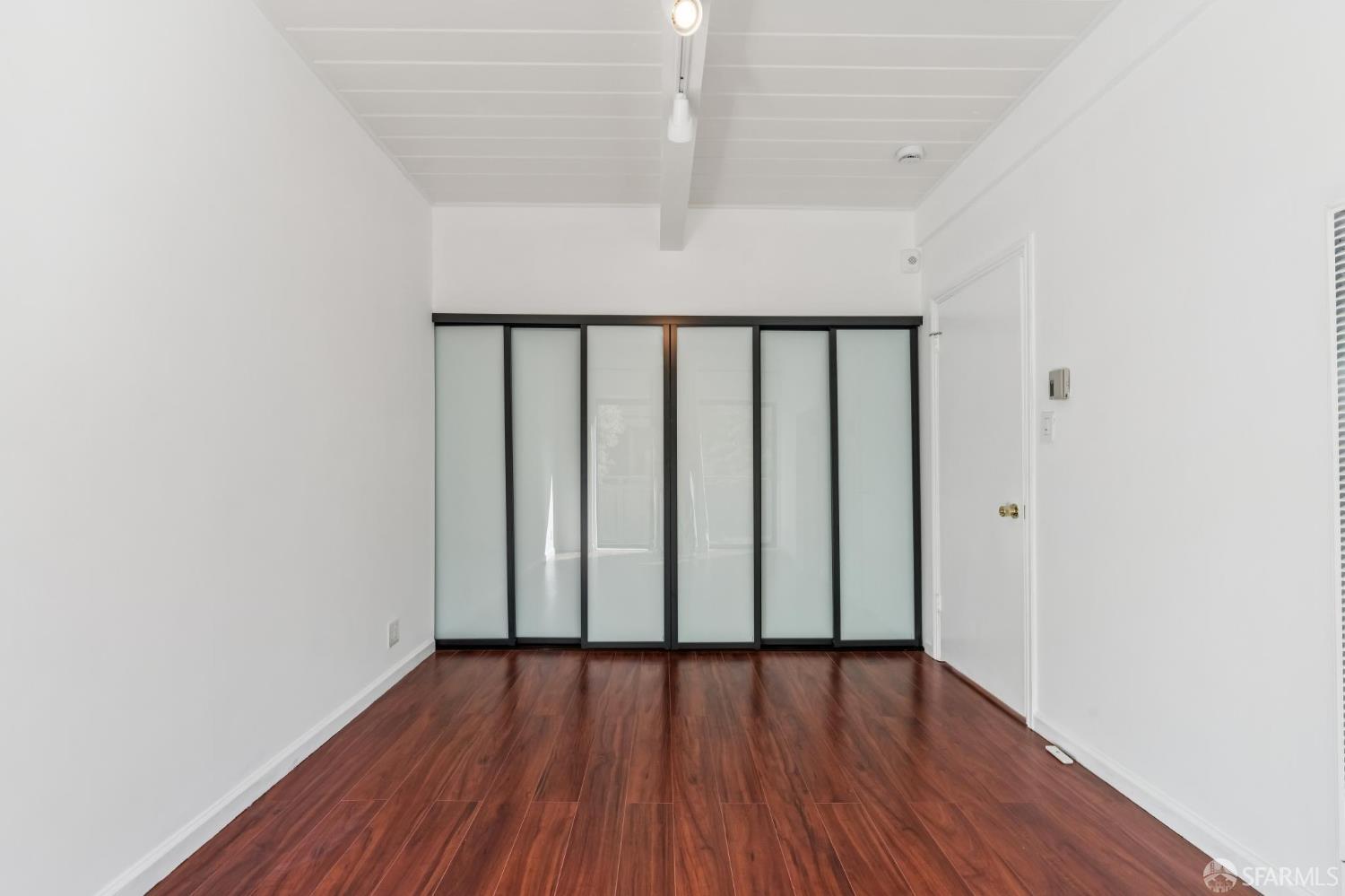 1817 California Street # 2B