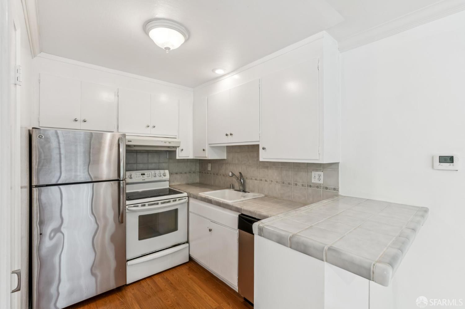1817 California Street # 2B