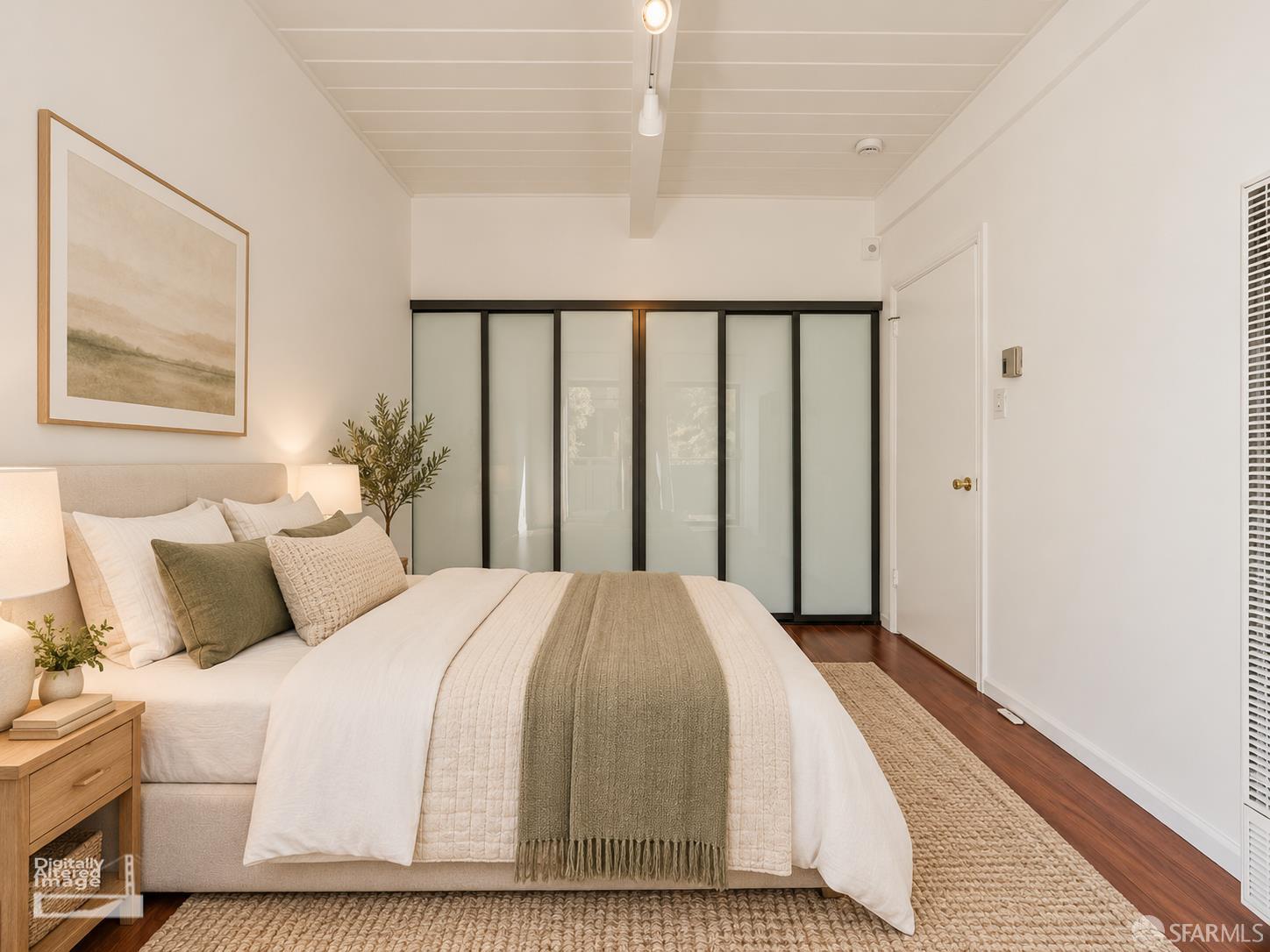 1817 California Street # 2B