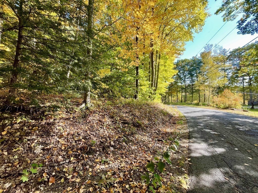 57 Fiske Mill Road