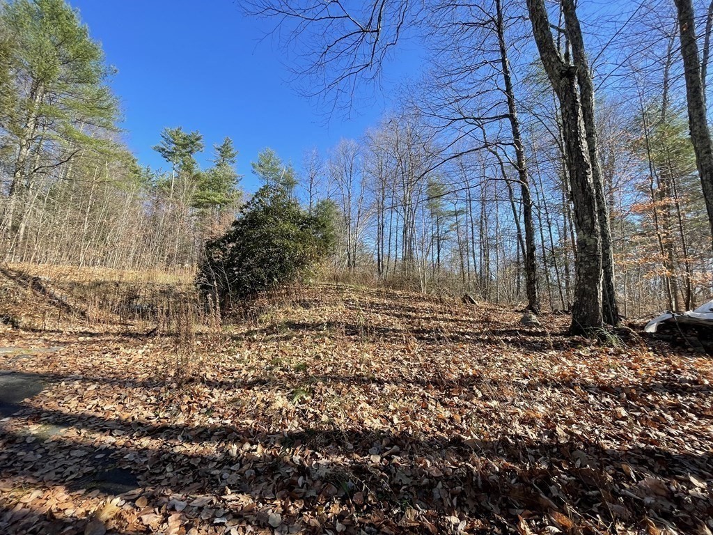 57 Fiske Mill Road