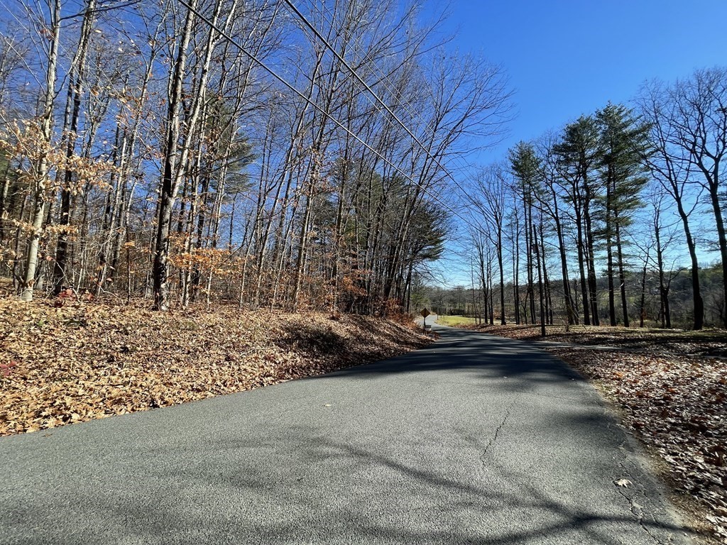 57 Fiske Mill Road