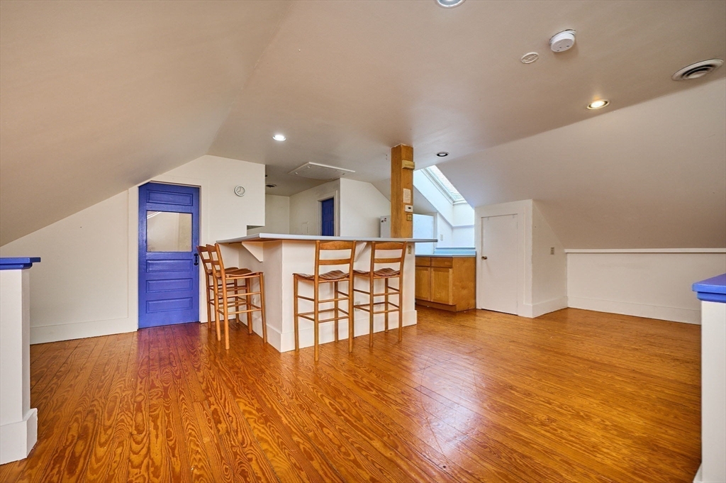 122 Bay Rd