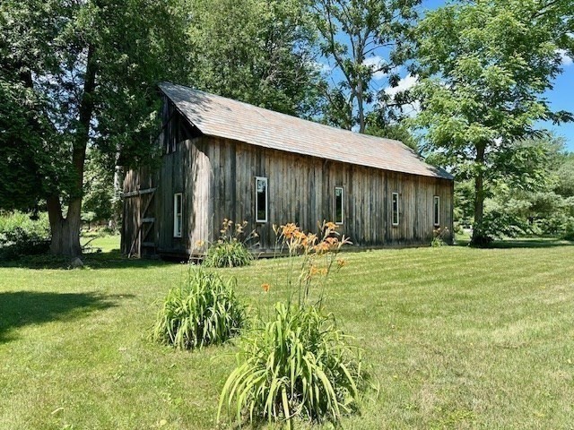 122 Bay Rd