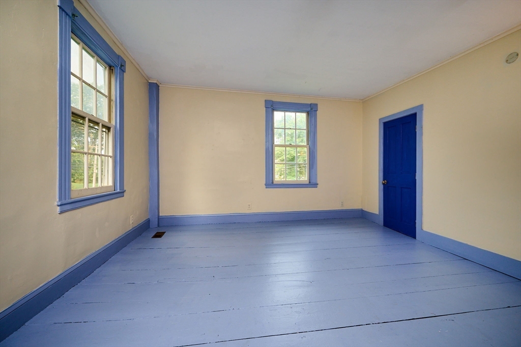 122 Bay Rd