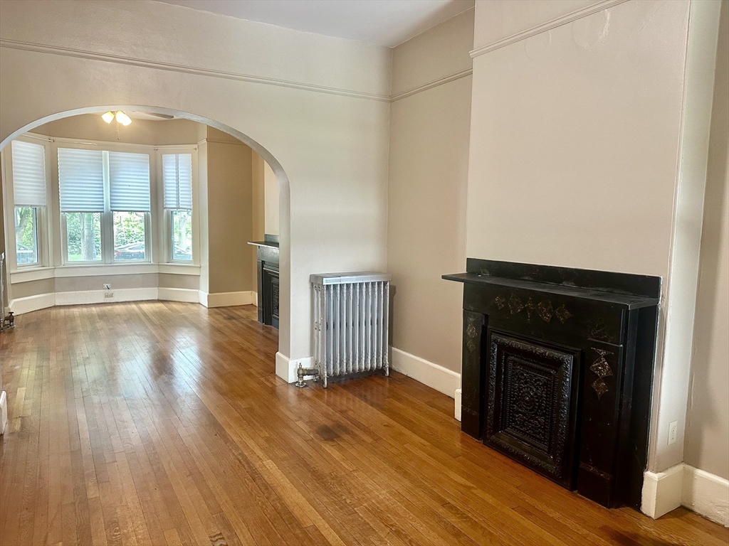 258 Walnut St