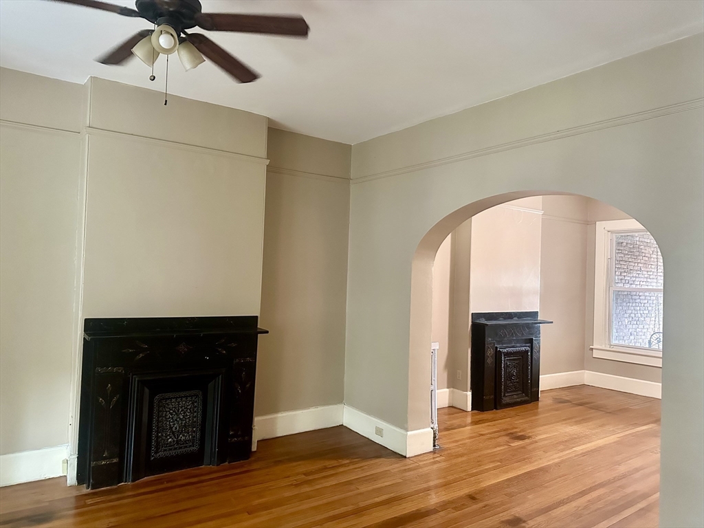 258 Walnut St