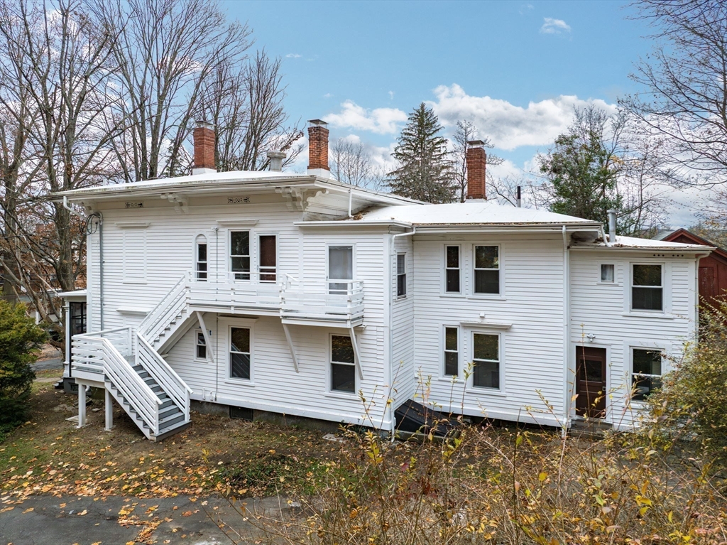 48 Gray St