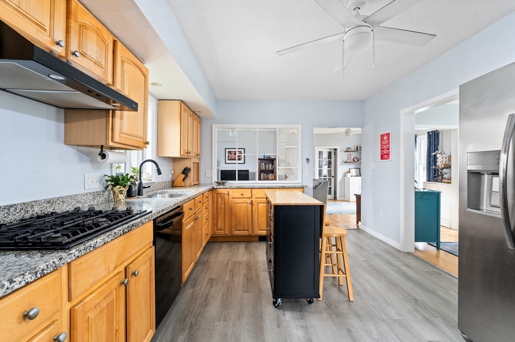 52 Williston Ave