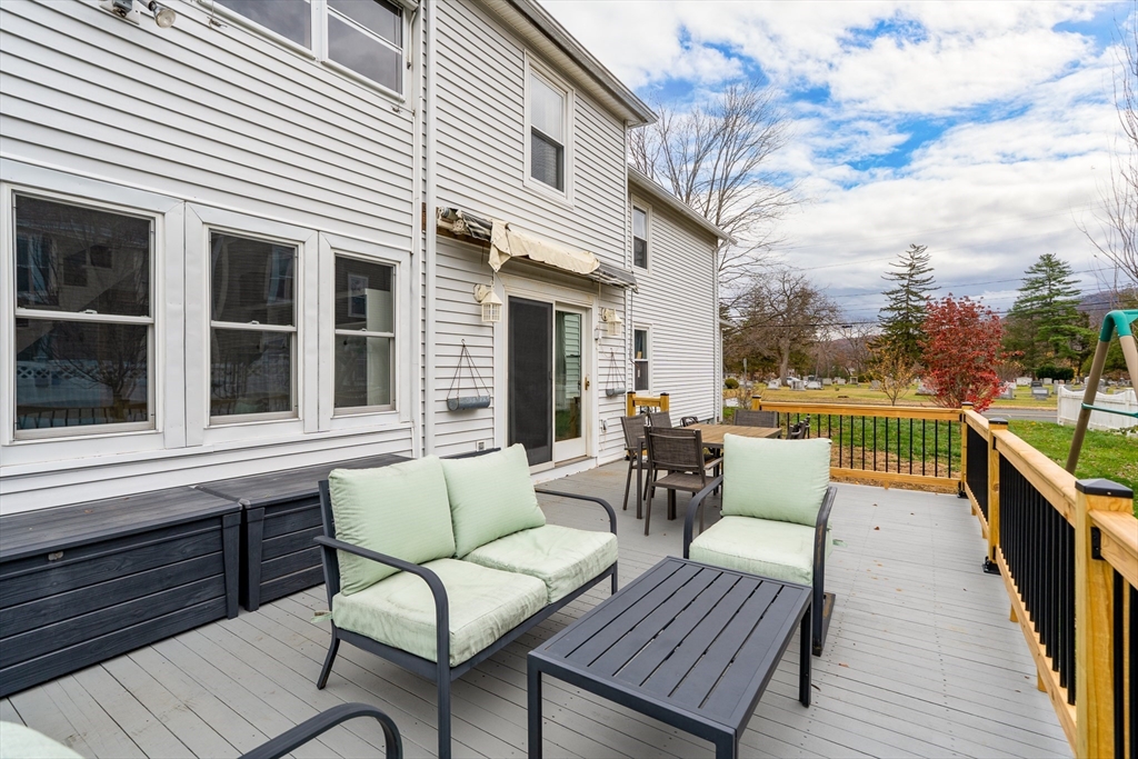 52 Williston Ave