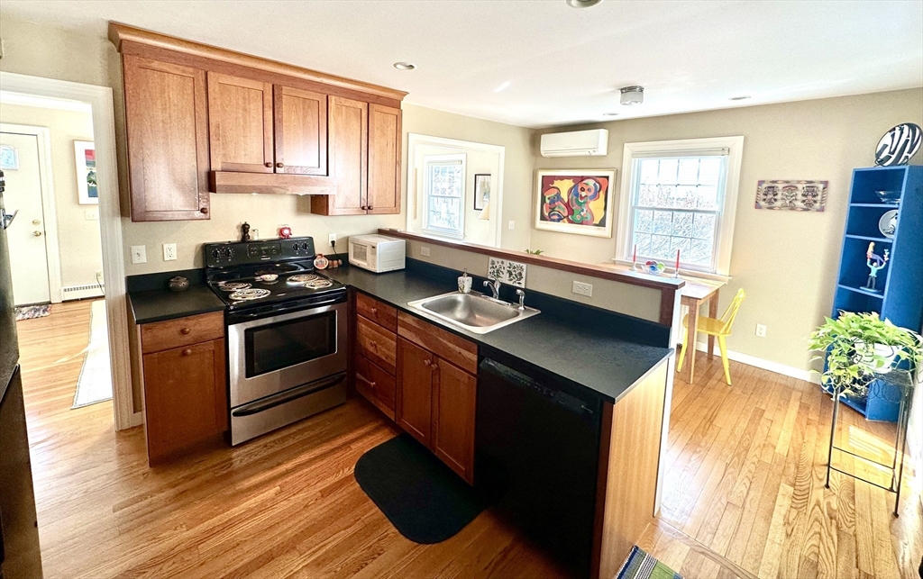 32 Stilson Ave