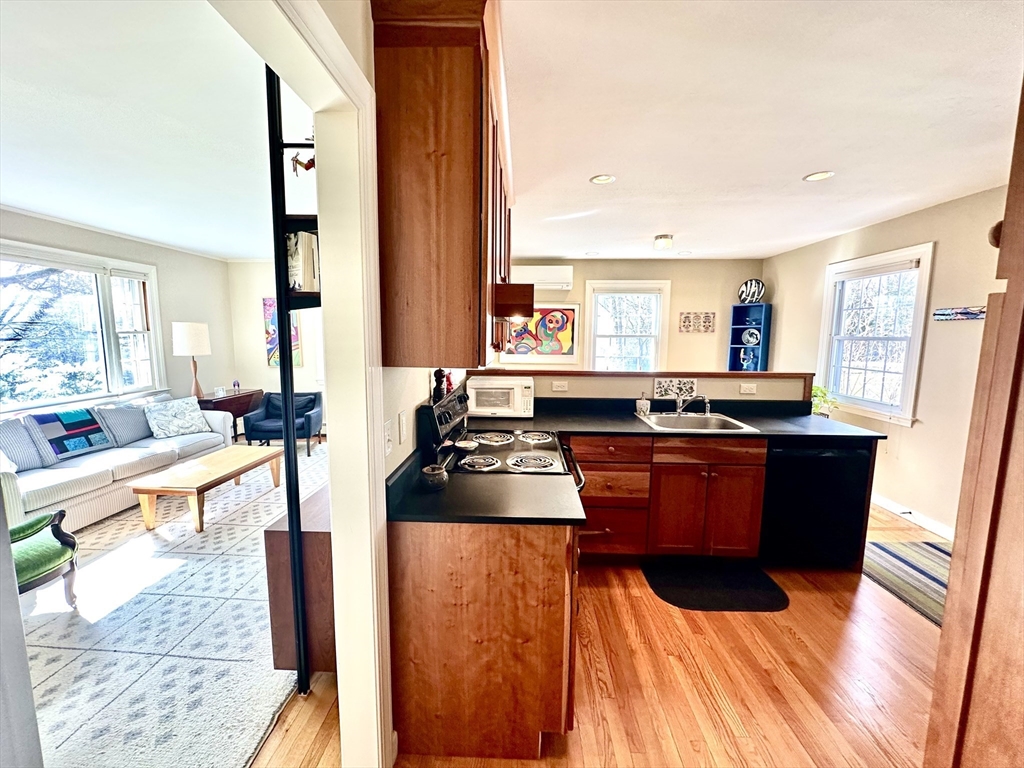 32 Stilson Ave