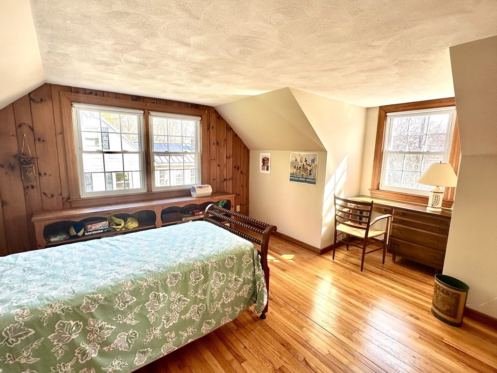 32 Stilson Ave