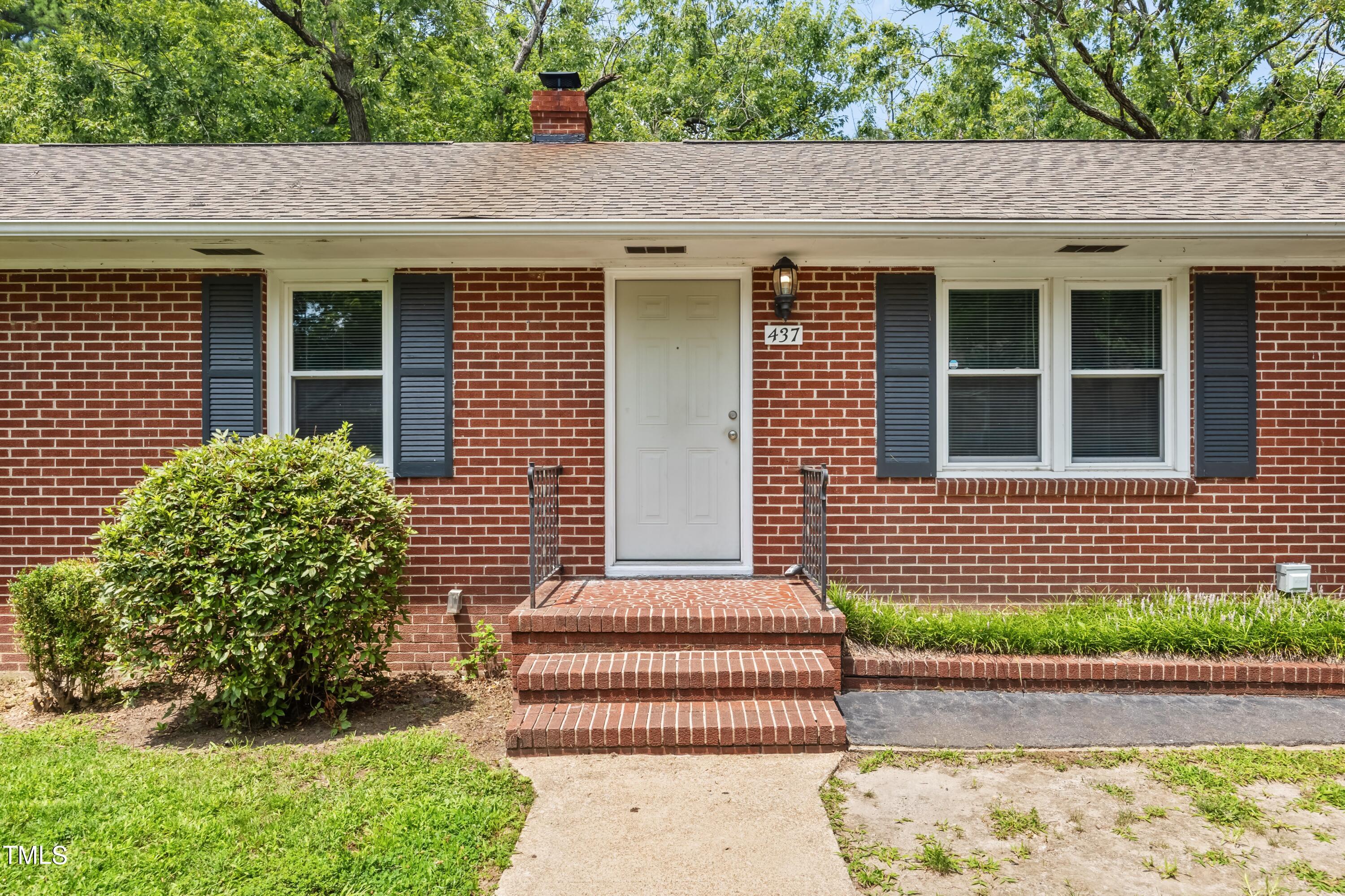 437 Norvell Street