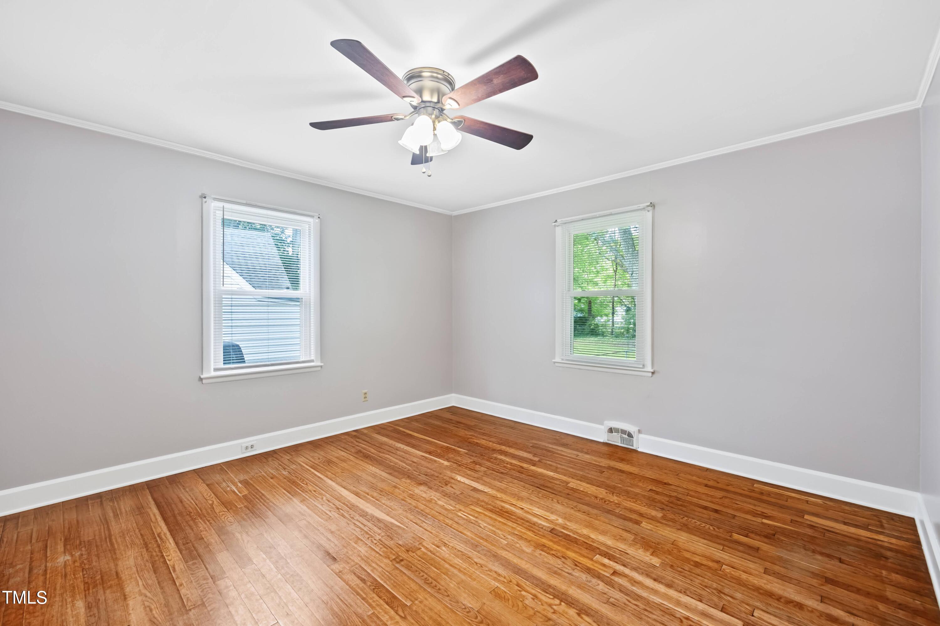 437 Norvell Street