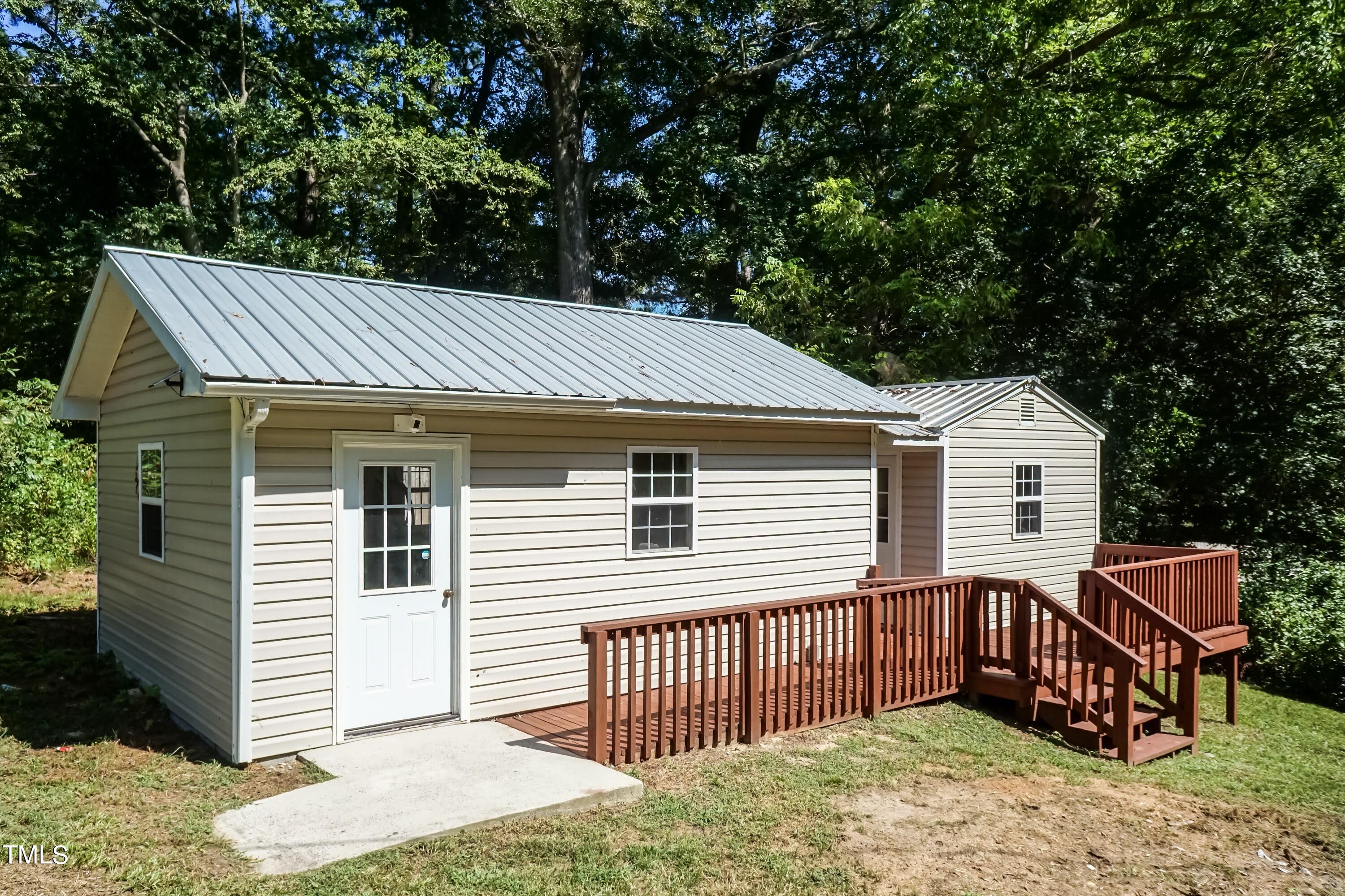 292 Nc 561