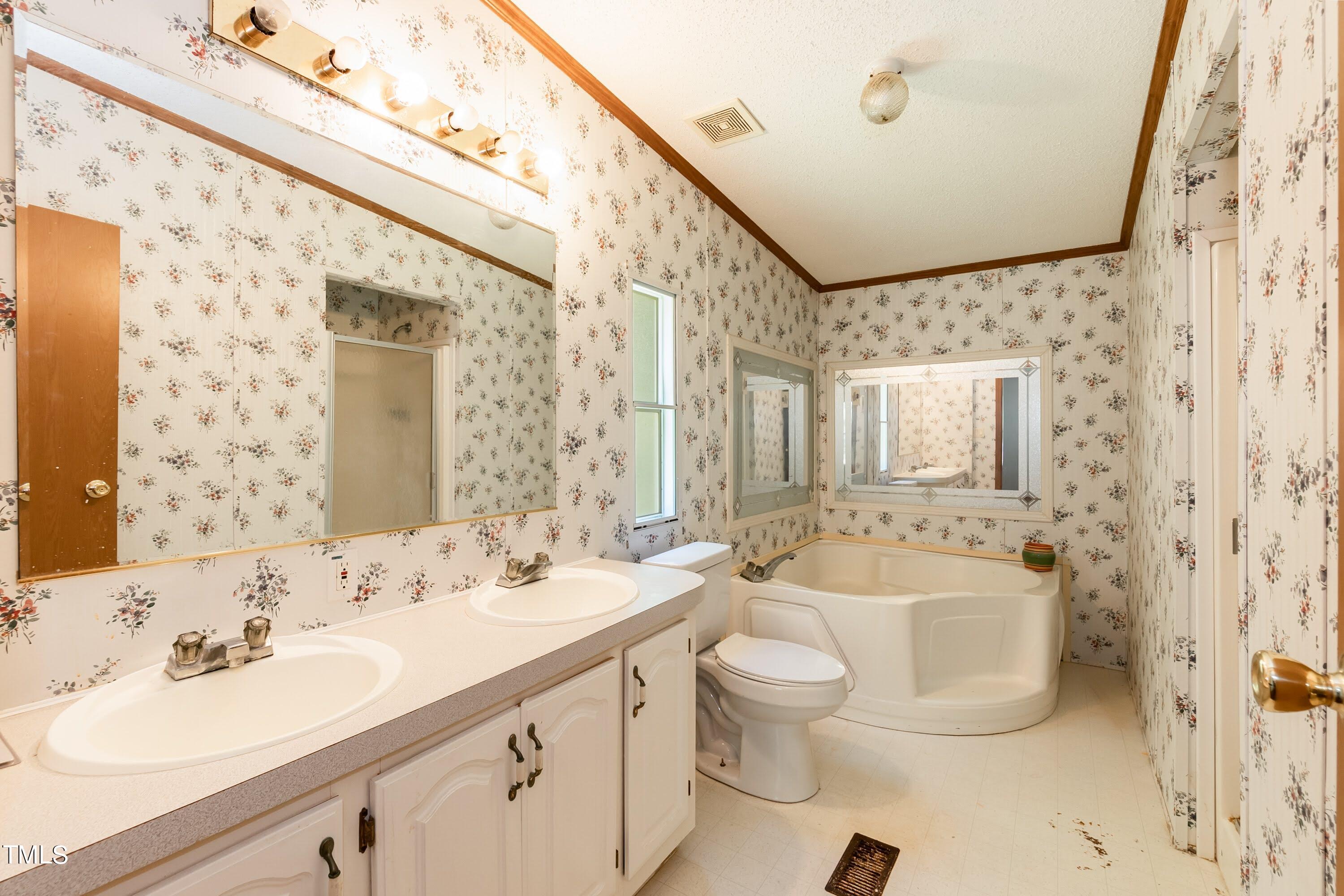 78 Mary Day Drive