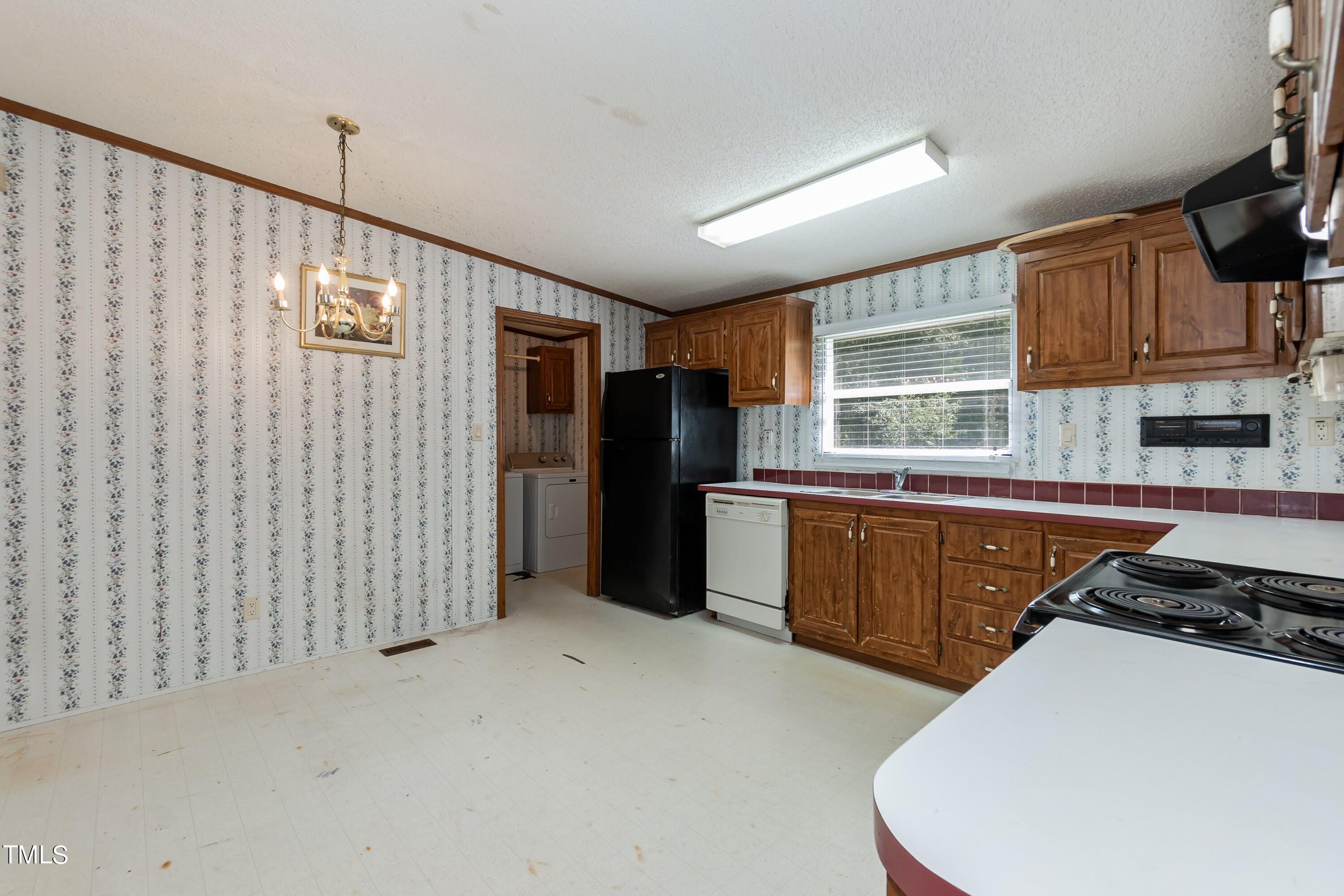 78 Mary Day Drive