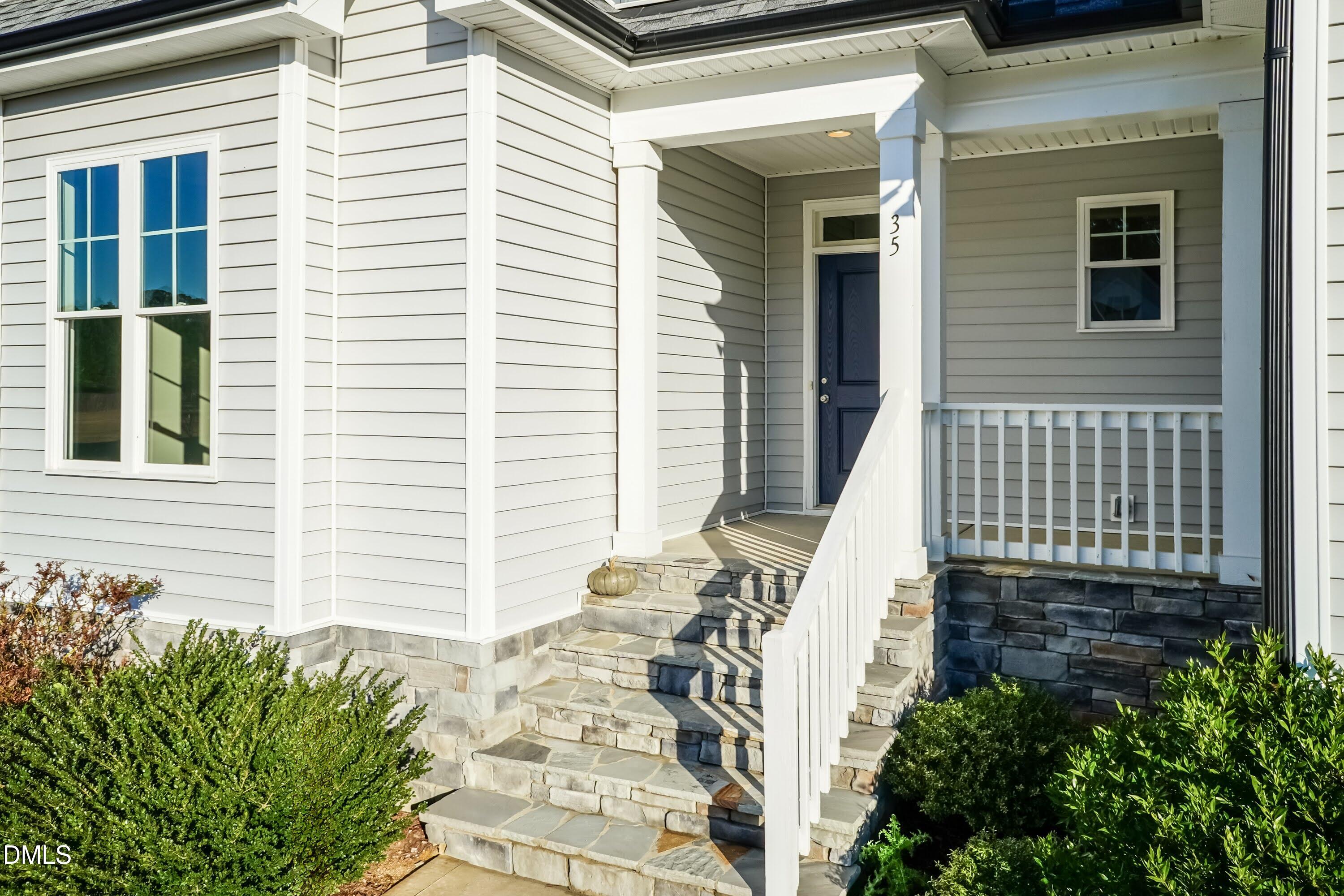 35 Courtland Drive