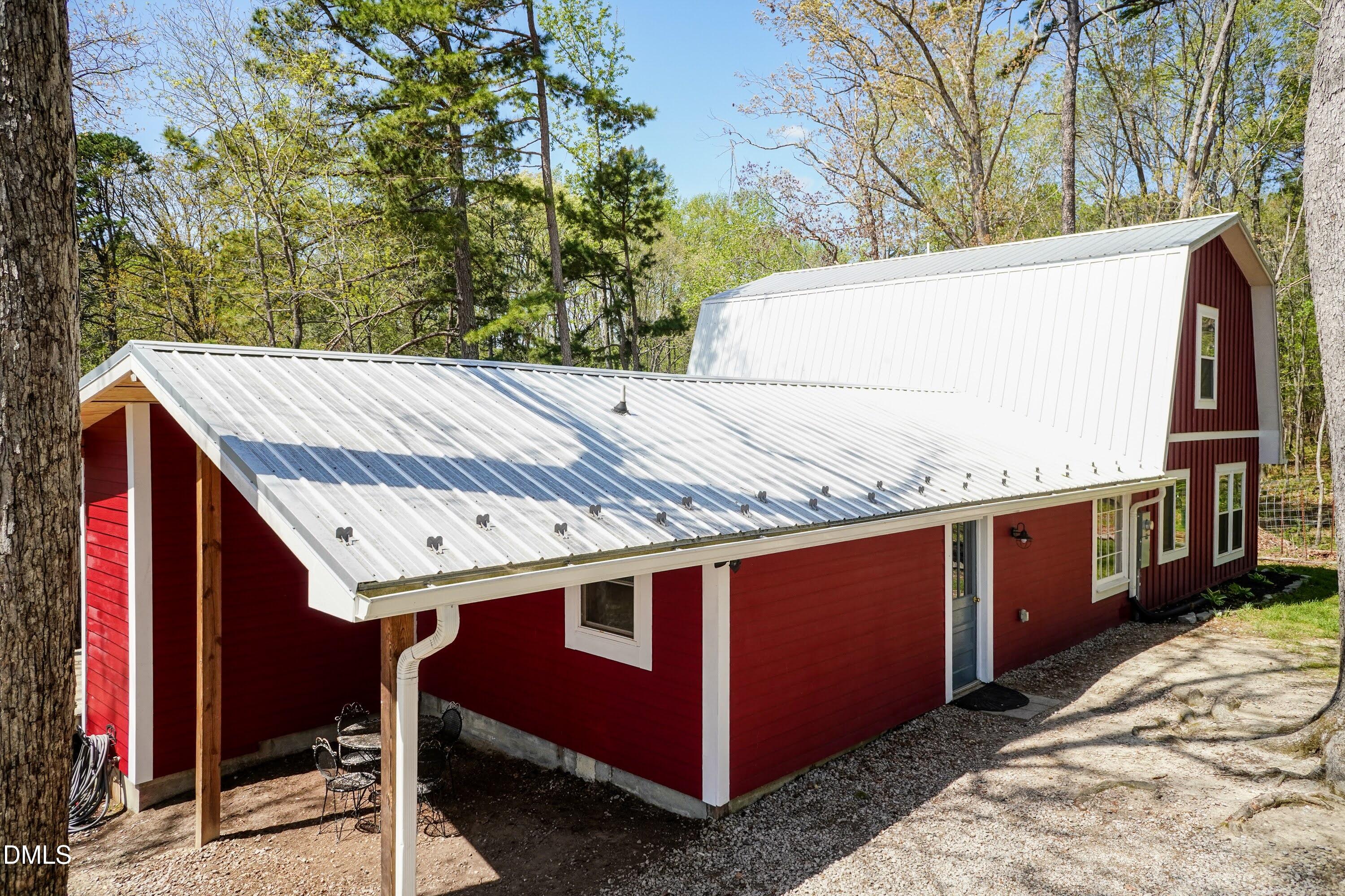 562 Peach Orchard Road
