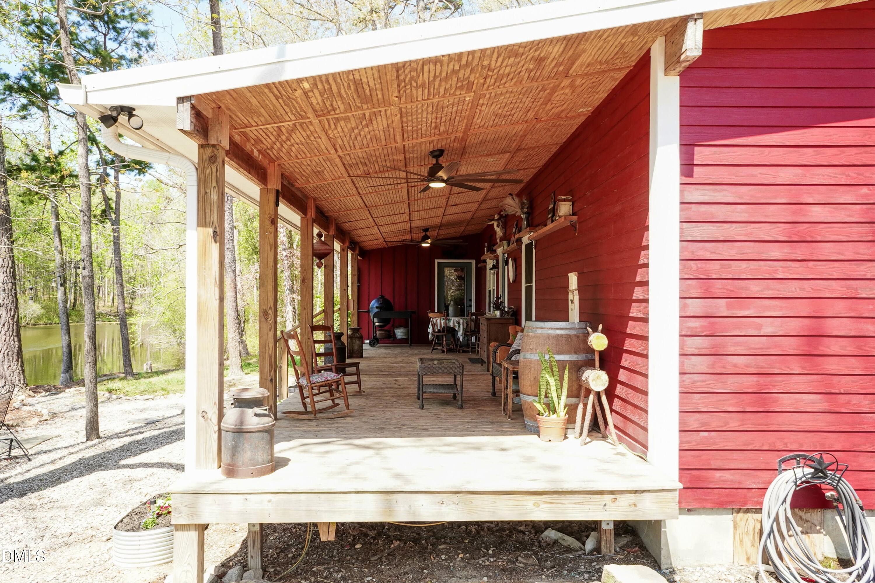 562 Peach Orchard Road