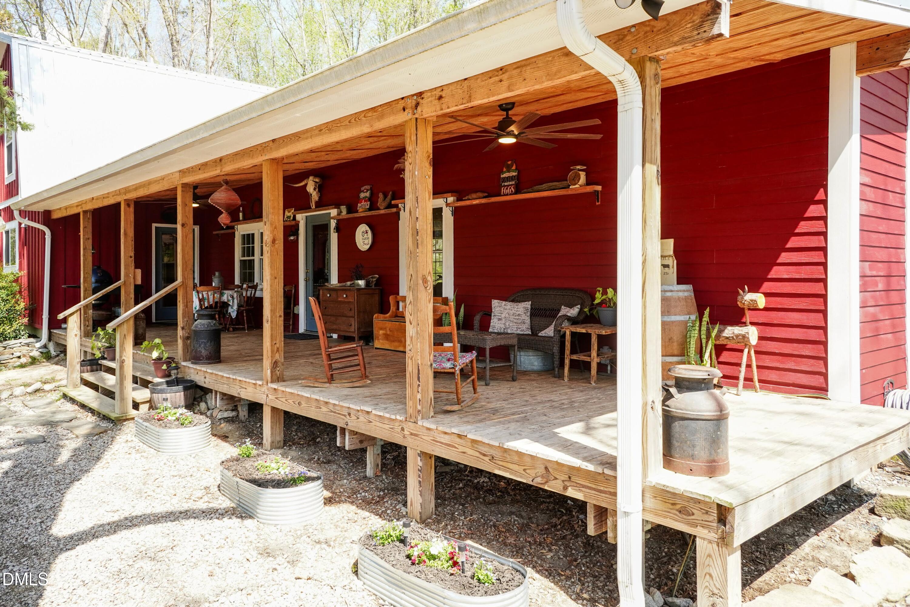 562 Peach Orchard Road