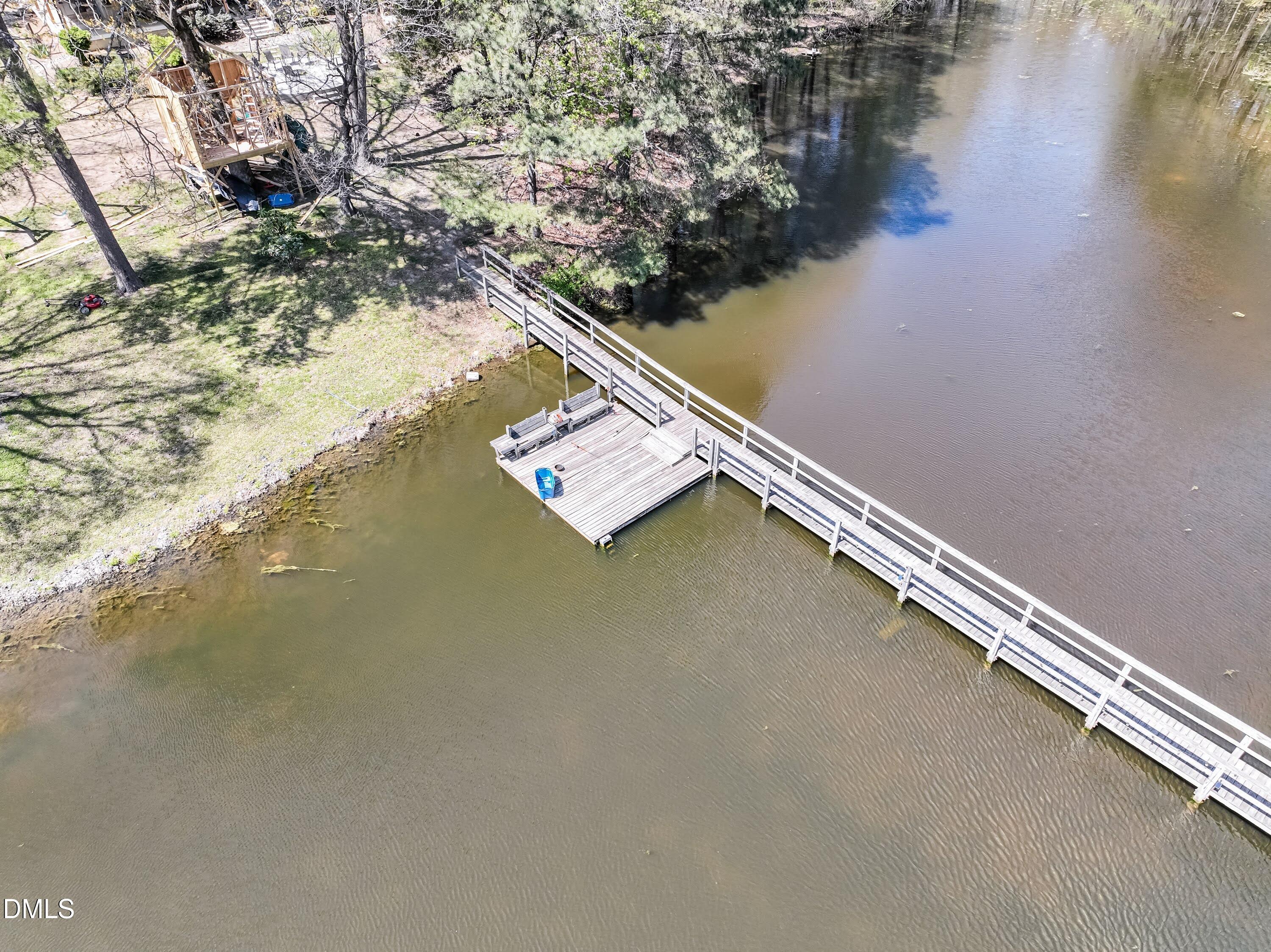562 Peach Orchard Road
