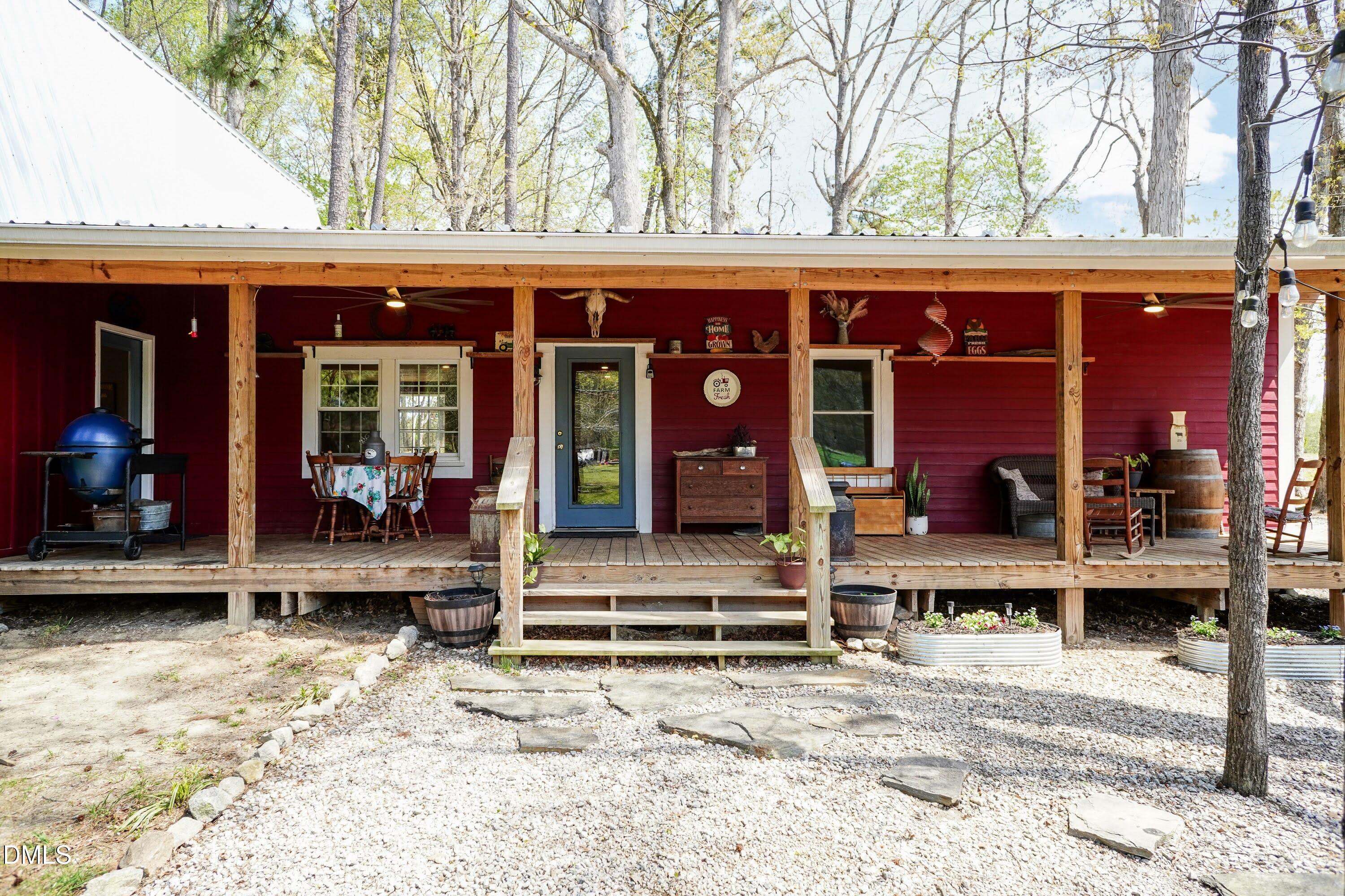 562 Peach Orchard Road