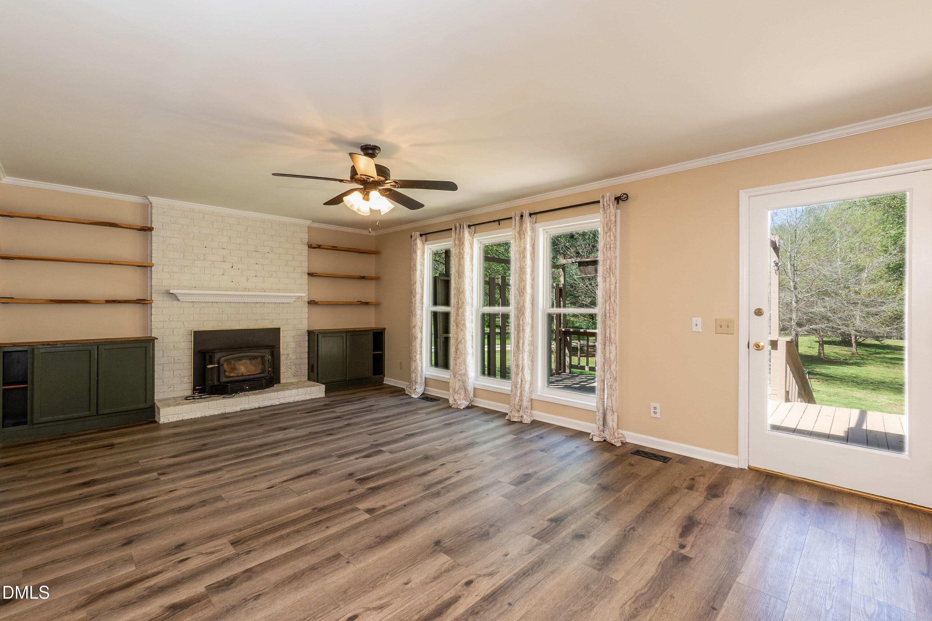 960 Hicks Road