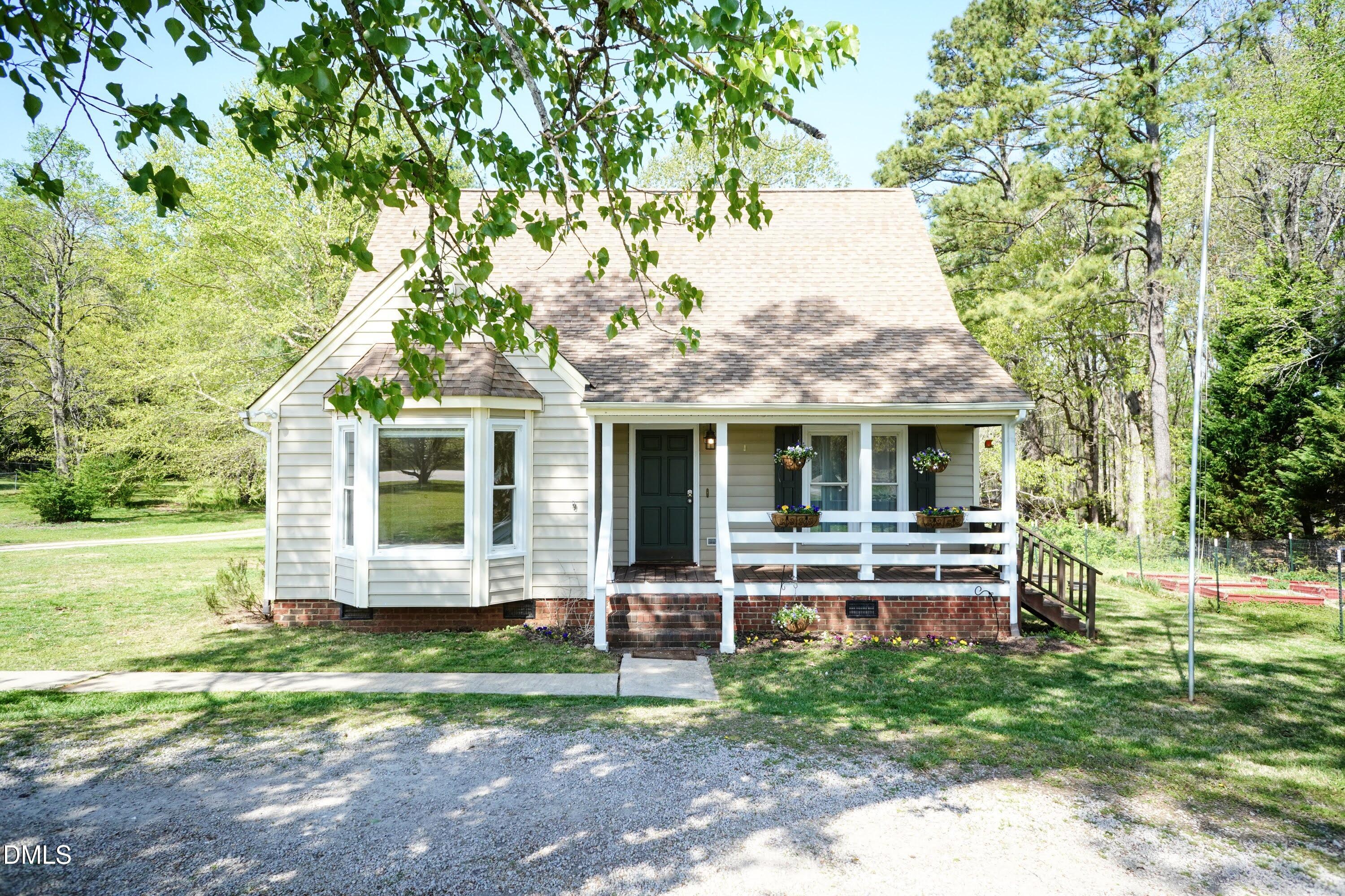 960 Hicks Road