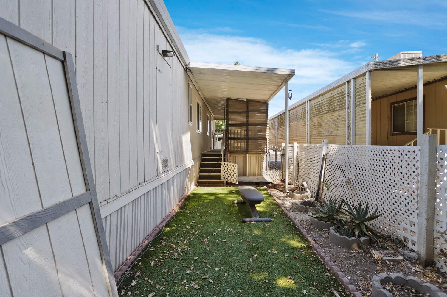 10780 N highway 99 31