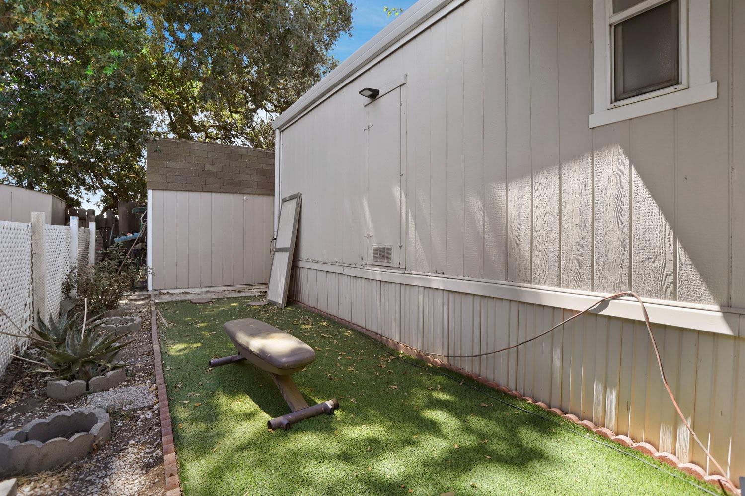 10780 N highway 99 31