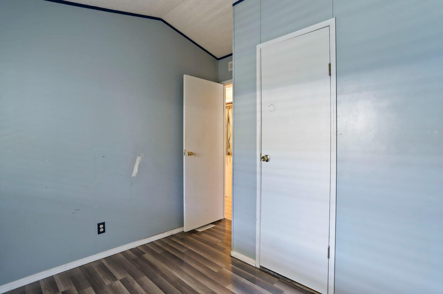 10780 N highway 99 31