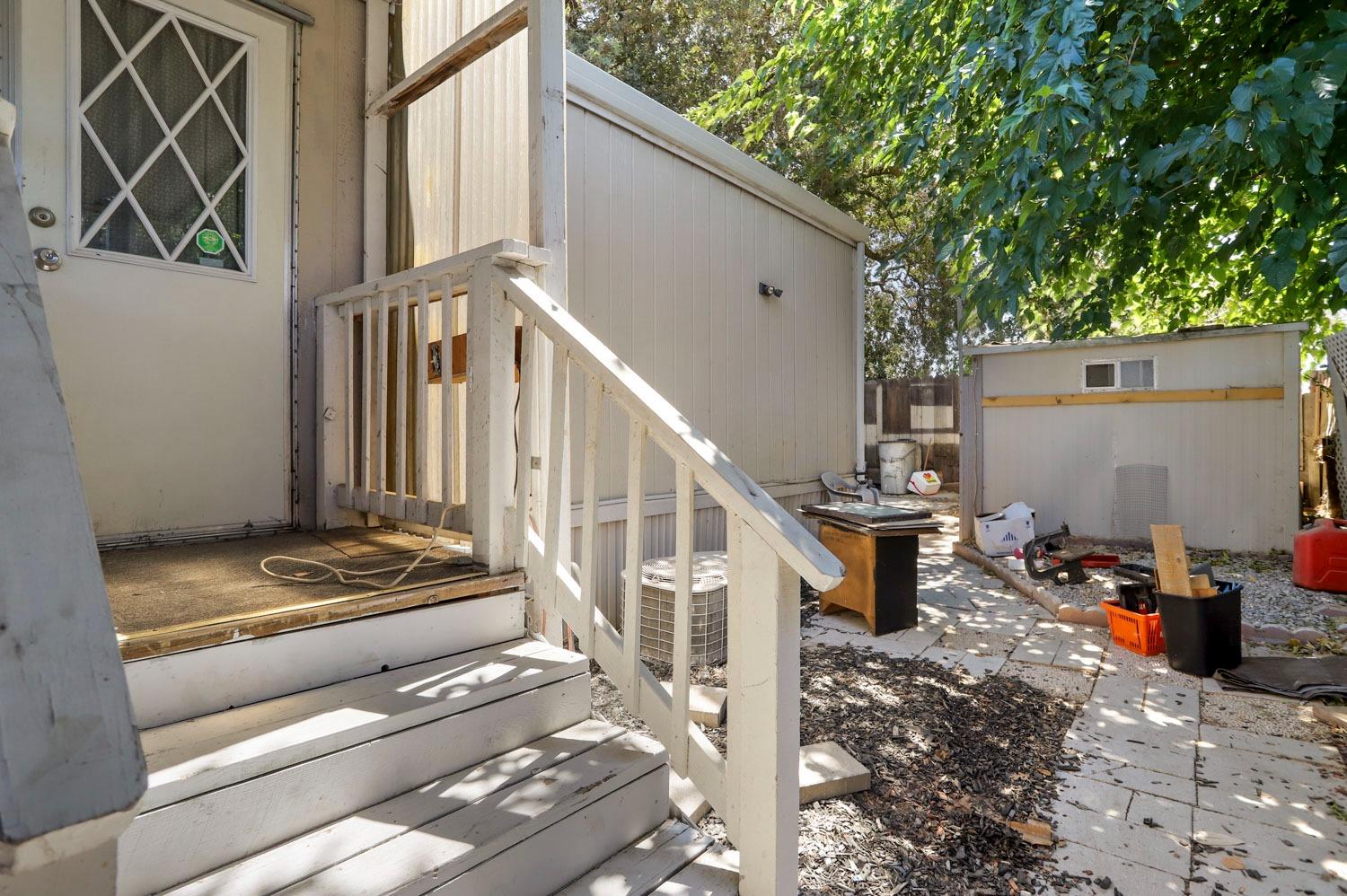 10780 N highway 99 31