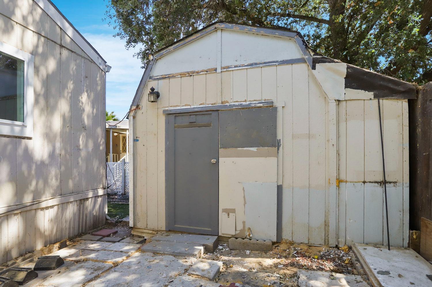 10780 N highway 99 31