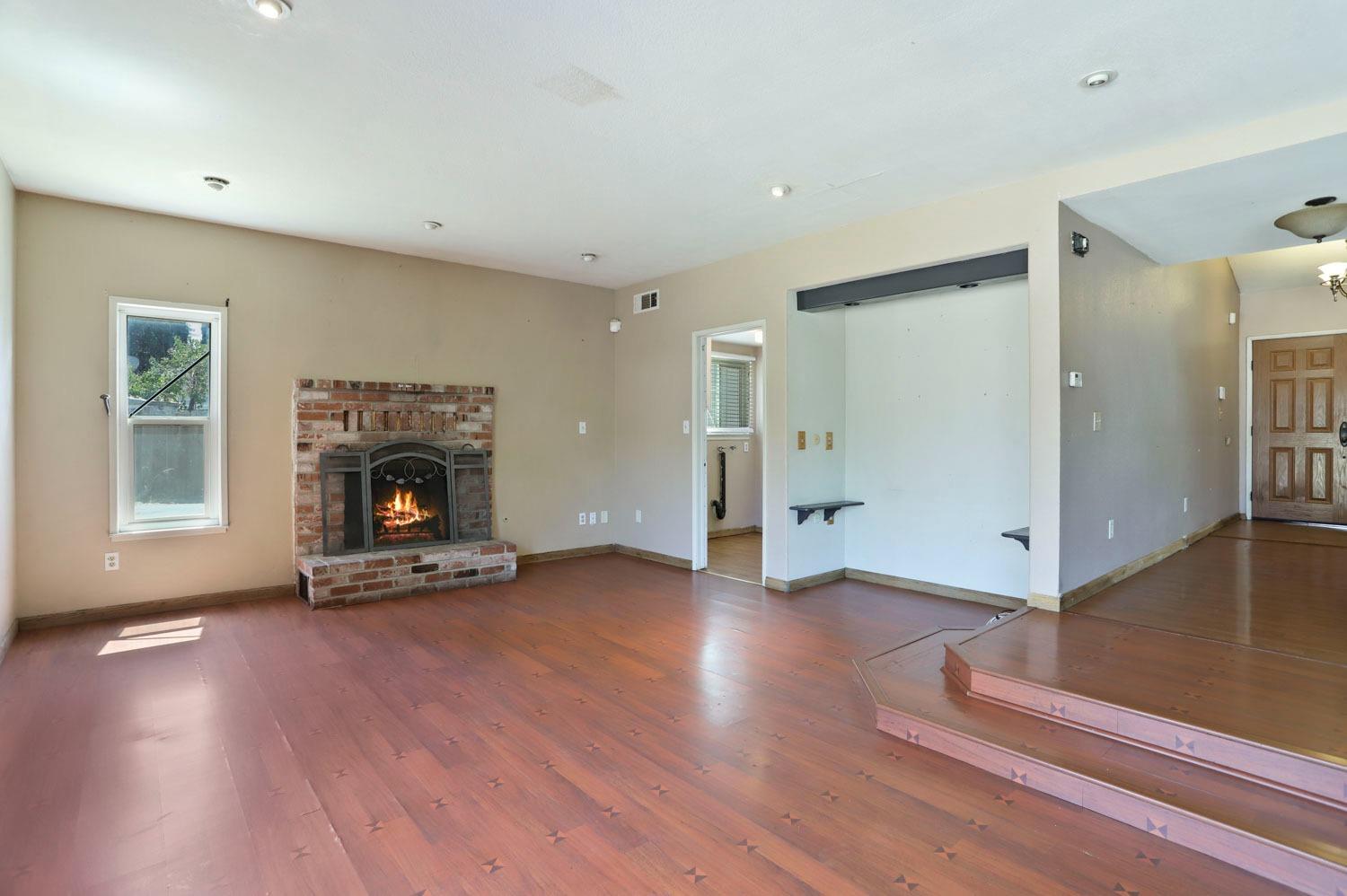 9434 Pueblo Court