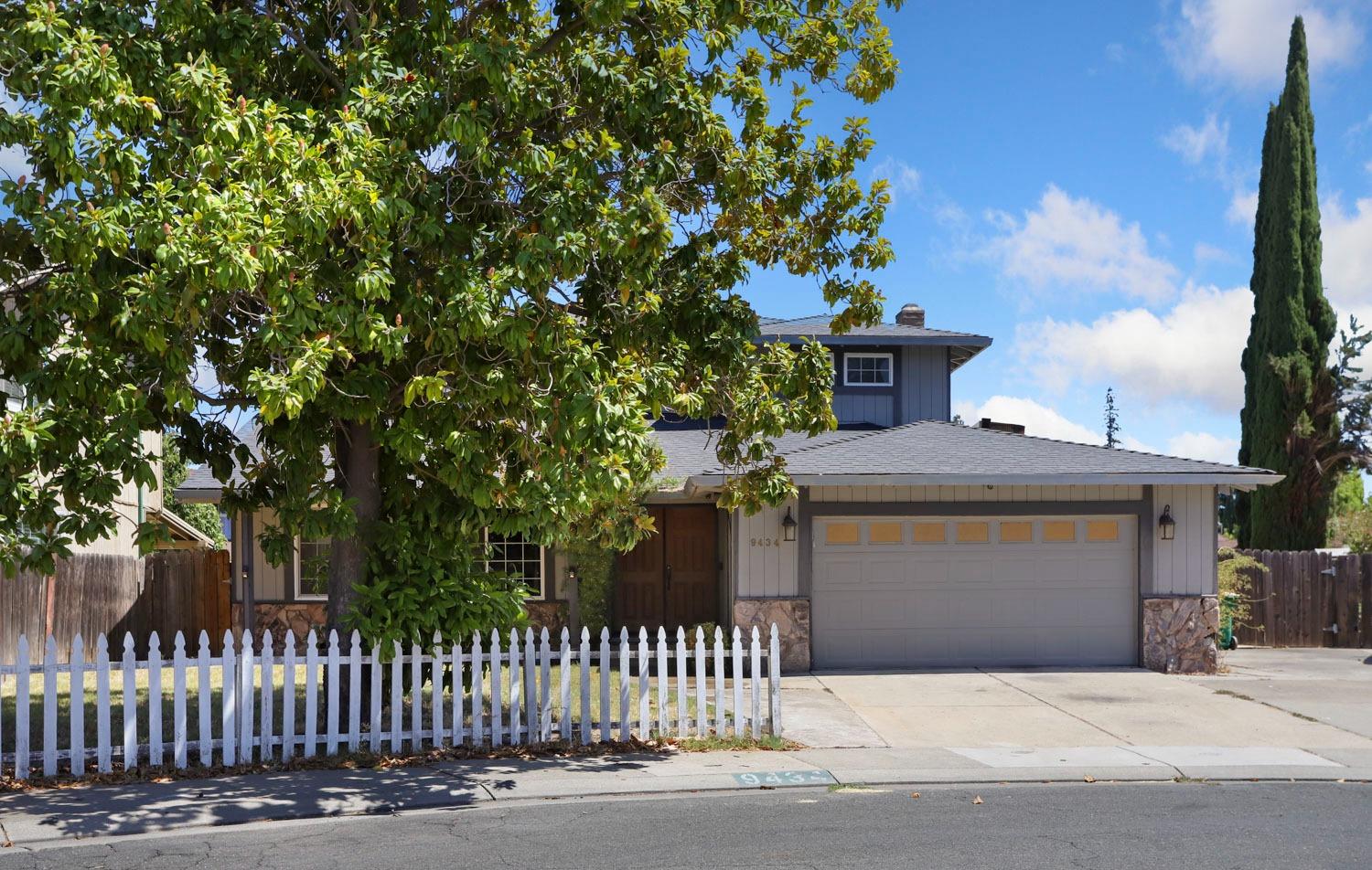 9434 Pueblo Court