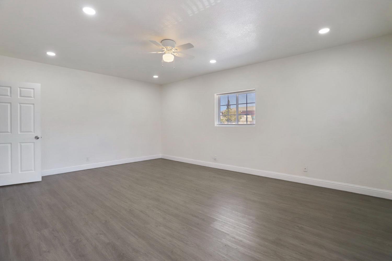 5613 N El Dorado Street