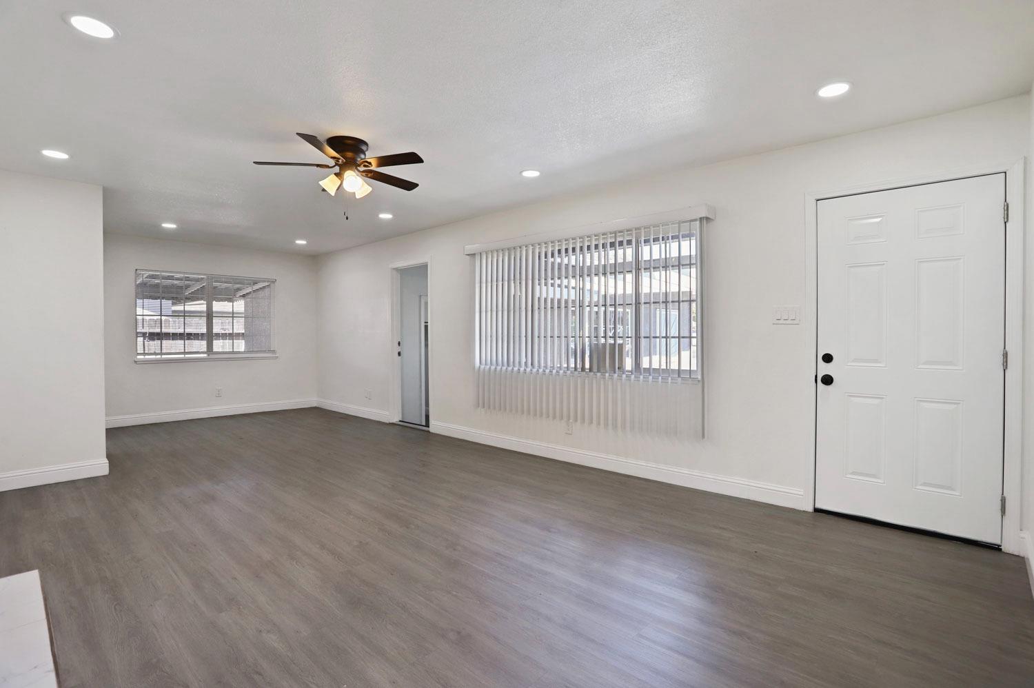 5613 N El Dorado Street