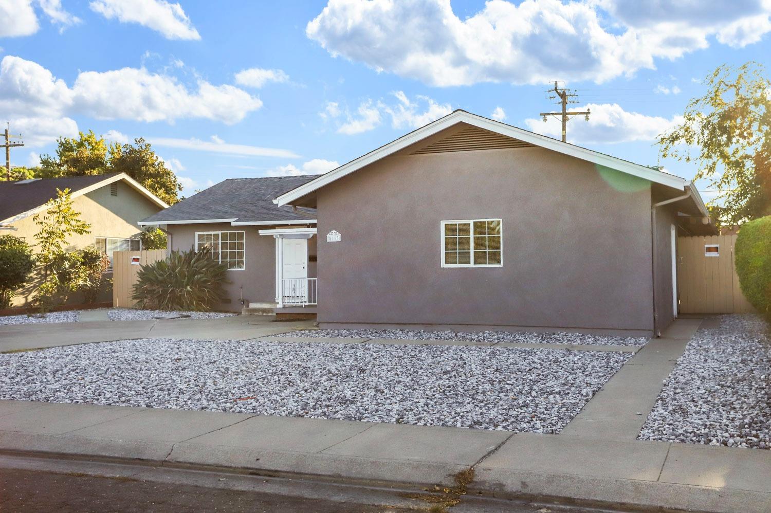 5613 N El Dorado Street